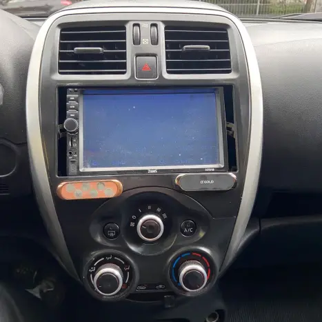 NISSAN Versa Sedan 1.0 4P FLEX, Foto 17