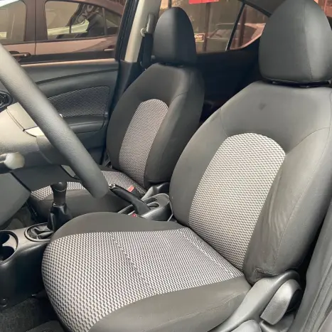 NISSAN Versa Sedan 1.0 4P FLEX, Foto 22