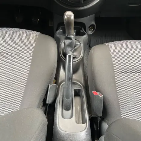 NISSAN Versa Sedan 1.0 4P FLEX, Foto 24