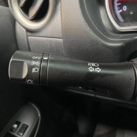 NISSAN Versa Sedan 1.6 16V 4P FLEX SR XTRONIC AUTOM�TICO CVT, Foto 12