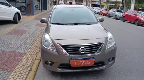 NISSAN Versa Sedan 1.6 16V 4P FLEX SL, Foto 2