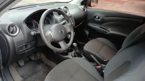NISSAN Versa Sedan 1.6 16V 4P FLEX SL, Foto 4