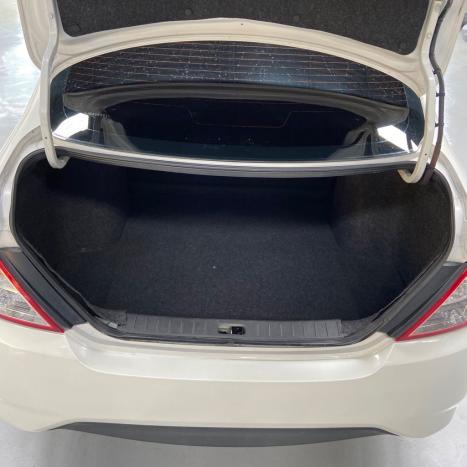 NISSAN Versa Sedan 1.6 16V 4P FLEX SL, Foto 7