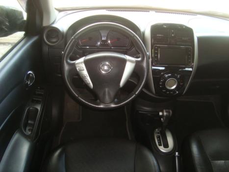 NISSAN Versa Sedan 1.6 16V 4P UNIQUE FLEX XTRONIC AUTOMÁTICO CVT, Foto 6