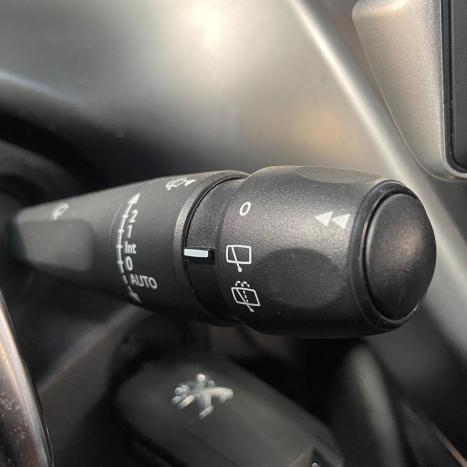 PEUGEOT 208 1.6 16V 4P FLEX GRIFFE AT6 AUTOM�TICO, Foto 16