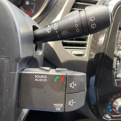 RENAULT Captur 1.6 16V 4P FLEX SCE LIFE X-TRONIC CVT, Foto 27