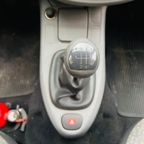 RENAULT Clio Hatch 1.0 RL, Foto 11