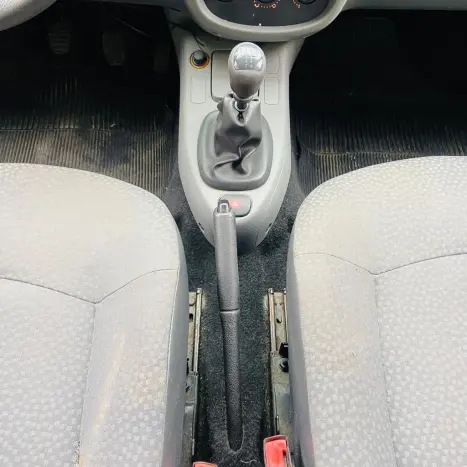 RENAULT Clio Hatch 1.0 RL, Foto 12