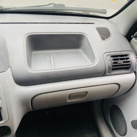 RENAULT Clio Hatch 1.0 RL, Foto 14