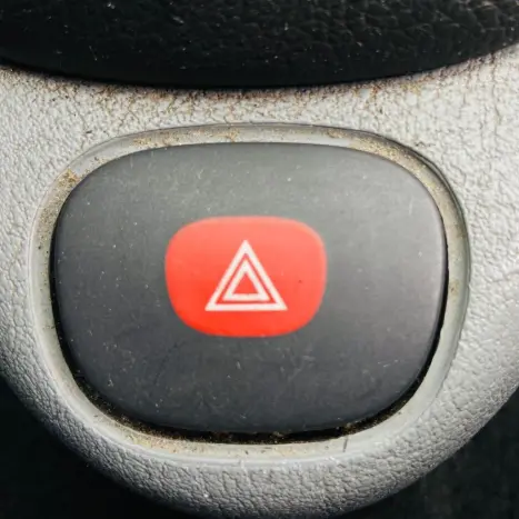 RENAULT Clio Hatch 1.0 RL, Foto 22