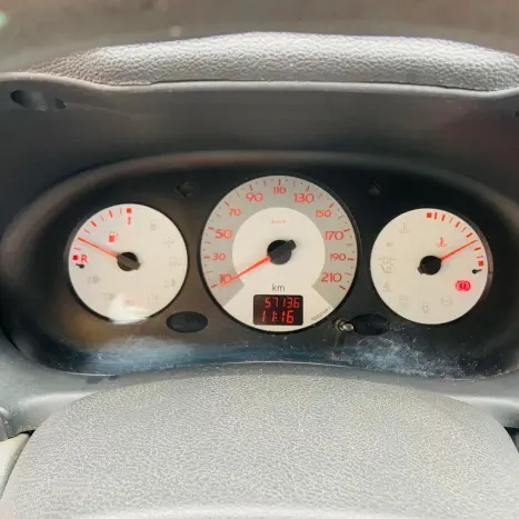 RENAULT Clio Hatch 1.0 RL, Foto 29