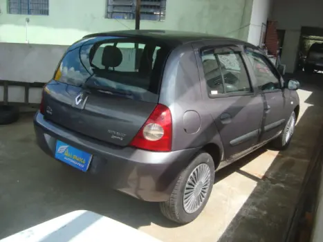 RENAULT Clio Hatch 1.0 16V 4P FLEX AUTHENTIQUE, Foto 3