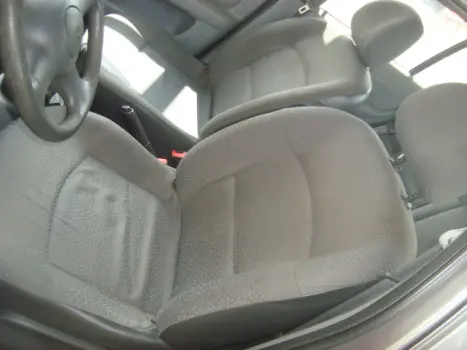 RENAULT Clio Hatch 1.0 16V 4P FLEX AUTHENTIQUE, Foto 5