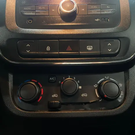 RENAULT Kwid 1.0 12V 4P SCE FLEX ZEN, Foto 14