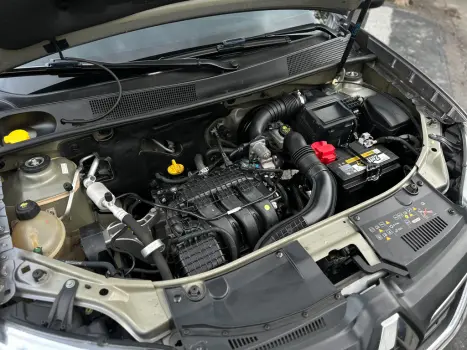 RENAULT Logan 1.0 12V 4P FLEX SCE ZEN, Foto 10