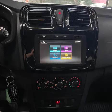 RENAULT Logan 1.6 16V 4P FLEX SCE ZEN X-TRONIC AUTOM�TICO CVT, Foto 23