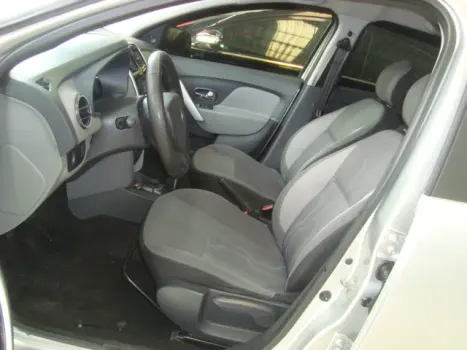 RENAULT Logan 1.6 4P FLEX EXPRESSION, Foto 3