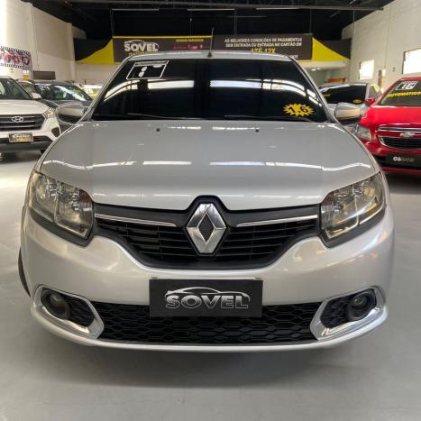 RENAULT Sandero 1.6 4P FLEX DYNAMIQUE, Foto 2 RENAULT Sandero 1.6 4P FLEX DYNAMIQUE, Foto 2