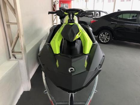 SEA DOO Spark Trixx 900 , Foto 2 SEA DOO Spark Trixx 900 , Foto 2