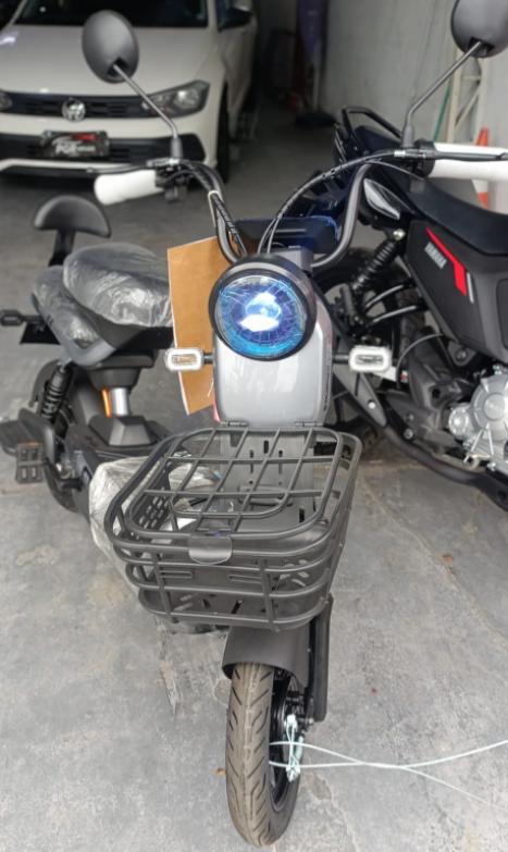 STARMEGA X900 900W , Foto 1