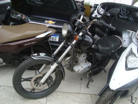 SUZUKI Intruder 125 , Foto 1