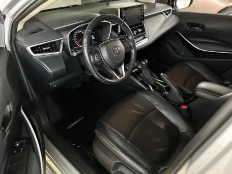 TOYOTA Corolla 2.0 16V 4P FLEX XEI DIRECT SHIFT AUTOM�TICO CVT, Foto 9