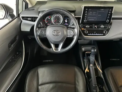 TOYOTA Corolla 2.0 16V 4P FLEX XEI DIRECT SHIFT AUTOM�TICO CVT, Foto 11