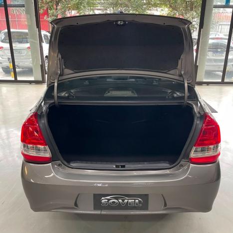 TOYOTA Etios Sedan 1.5 16V 4P FLEX XS AUTOM�TICO, Foto 6