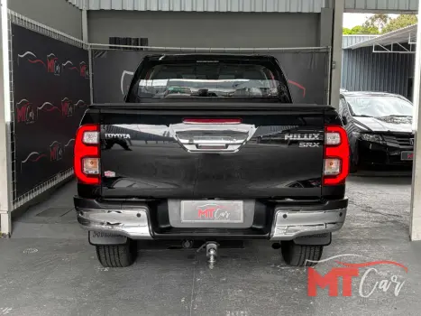 TOYOTA Hilux Caminhonete 2.8 16V SRX 4X4 TURBO DIESEL CABINE DUPLA AUTOMTICO, Foto 5