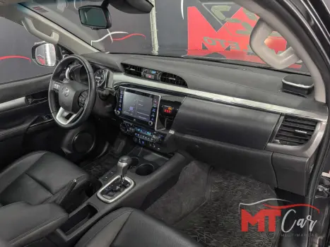 TOYOTA Hilux Caminhonete 2.8 16V SRX 4X4 TURBO DIESEL CABINE DUPLA AUTOMTICO, Foto 10