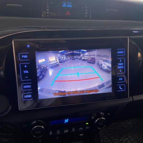 TOYOTA Hilux Caminhonete 2.8 16V SRV 4X4 DIESEL CABINE DUPLA AUTOMTICO, Foto 21