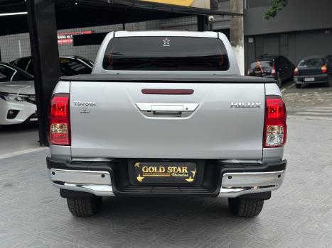 TOYOTA Hilux Caminhonete 2.8 16V 4P SR 4X4 DIESEL CABINE DUPLA AUTOM�TICO, Foto 6