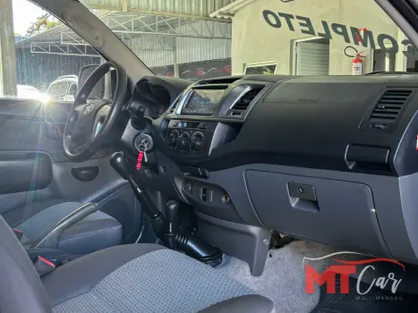 TOYOTA Hilux Caminhonete 3.0 4P 4X4 SRV TURBO DIESEL CABINE DUPLA, Foto 11