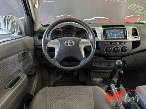 TOYOTA Hilux Caminhonete 3.0 4P 4X4 SRV TURBO DIESEL CABINE DUPLA, Foto 13