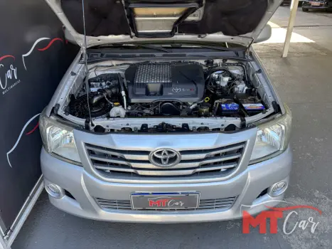 TOYOTA Hilux Caminhonete 3.0 4P 4X4 SRV TURBO DIESEL CABINE DUPLA, Foto 20