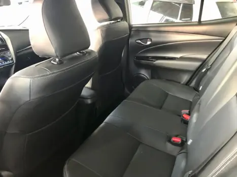 TOYOTA Yaris Hatch 1.5 16V 4P FLEX XS MULTIDRIVE AUTOMTICO CVT, Foto 7