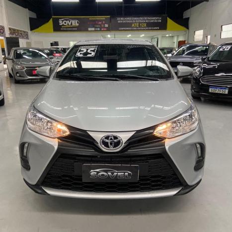 TOYOTA Yaris Hatch 1.5 16V 4P FLEX X WAY MULTIDRIVE AUTOM�TICO CVT, Foto 2