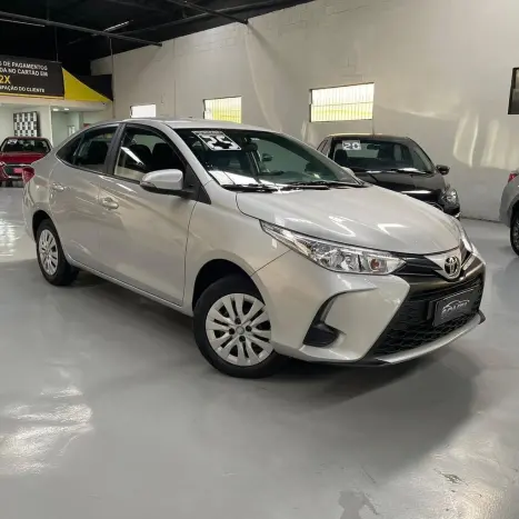 TOYOTA Yaris Sedan 1.3 16V 4P FLEX XL LIVE, Foto 3