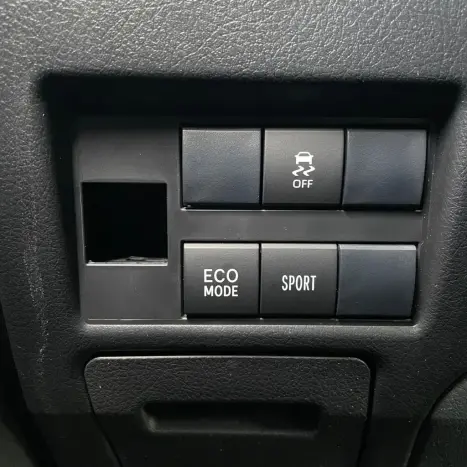TOYOTA Yaris Sedan 1.3 16V 4P FLEX XL LIVE, Foto 27