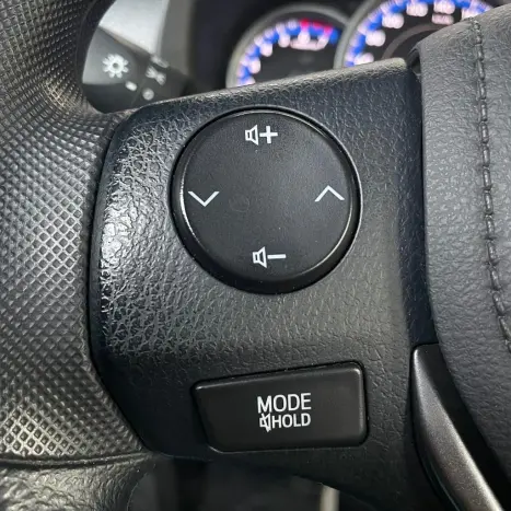 TOYOTA Yaris Sedan 1.3 16V 4P FLEX XL LIVE, Foto 29