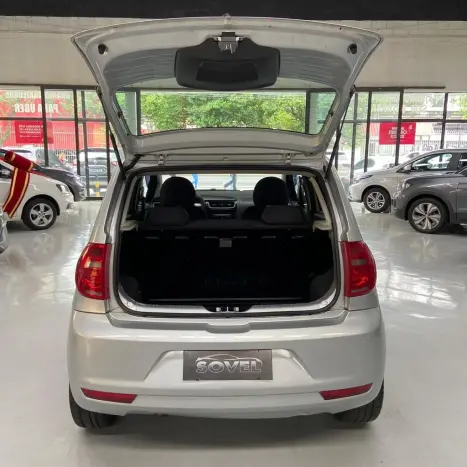 VOLKSWAGEN Fox 1.6 4P, Foto 6