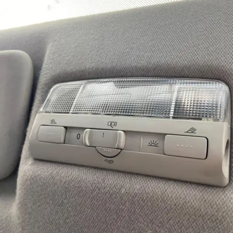 VOLKSWAGEN Fox 1.6 4P, Foto 19