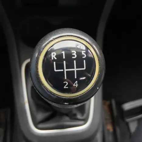 VOLKSWAGEN Fox 1.6 4P, Foto 20