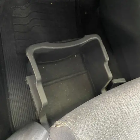 VOLKSWAGEN Fox 1.6 4P, Foto 23