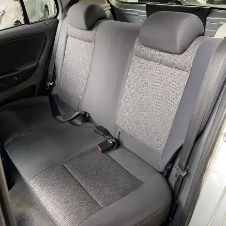 VOLKSWAGEN Fox 1.6 4P, Foto 26