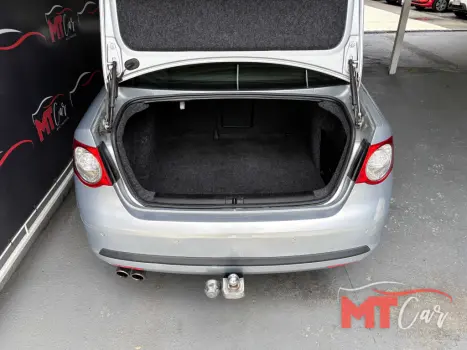 VOLKSWAGEN Jetta 2.5 20V 4P 170CV AUTOM�TICO, Foto 19