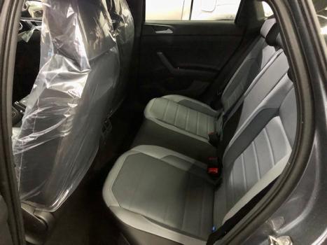 VOLKSWAGEN Nivus 1.0 4P FLEX 200 TSI HIGHLINE TURBO AUTOMTICO, Foto 8