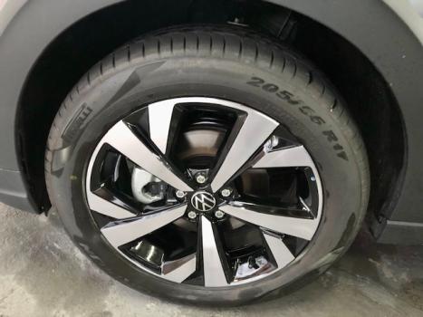 VOLKSWAGEN Nivus 1.0 4P FLEX 200 TSI HIGHLINE TURBO AUTOMTICO, Foto 13
