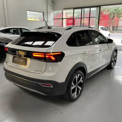 VOLKSWAGEN Nivus 1.0 4P FLEX 200 TSI HIGHLINE TURBO AUTOMTICO, Foto 4