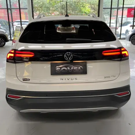 VOLKSWAGEN Nivus 1.0 4P FLEX 200 TSI HIGHLINE TURBO AUTOMTICO, Foto 6